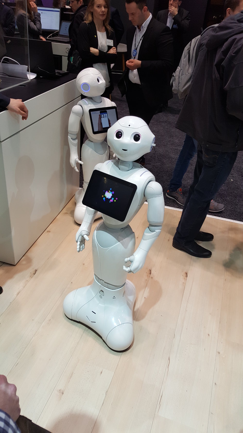 "Hello!" - Intelligente Roboter an jeder Ecke